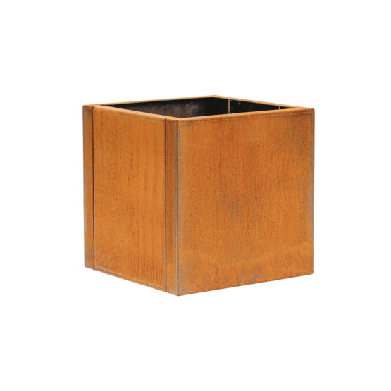 Petteri Wiimaa corten plantekrukke Clara XL